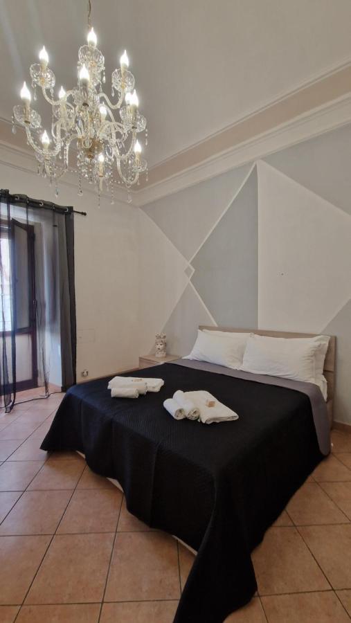 The Crazy House Apartment Catania Ngoại thất bức ảnh